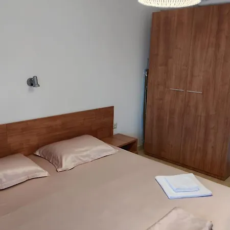 Etara - 1 Rey&mar Saint * スヴェティ・ヴラス