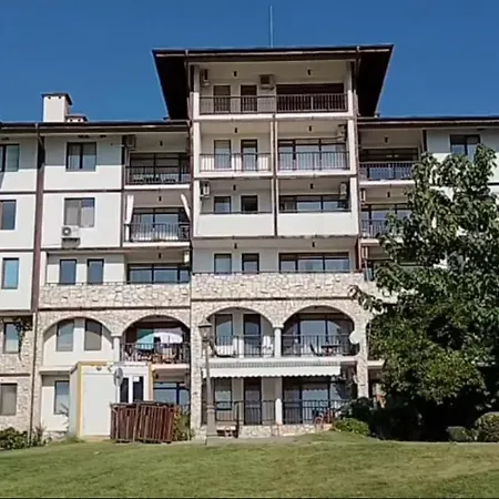 Etara - 1 Rey&mar Saint * スヴェティ・ヴラス