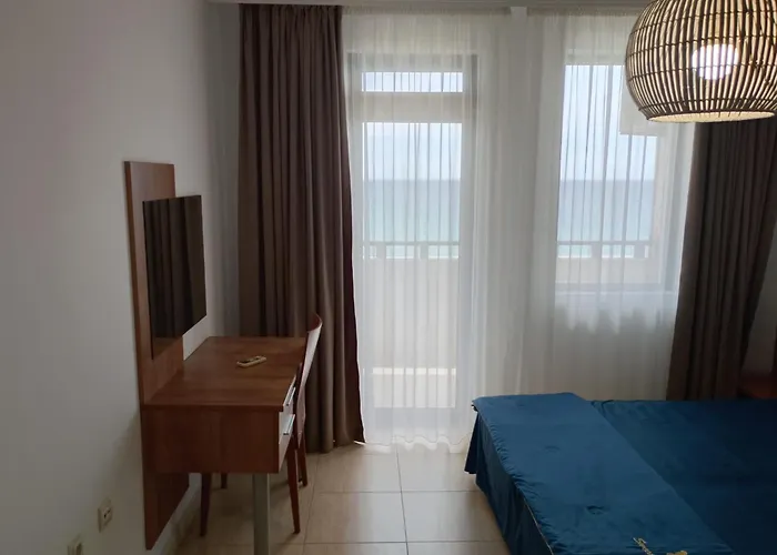 Etara - 1 Rey&mar Saint * Święty Włas